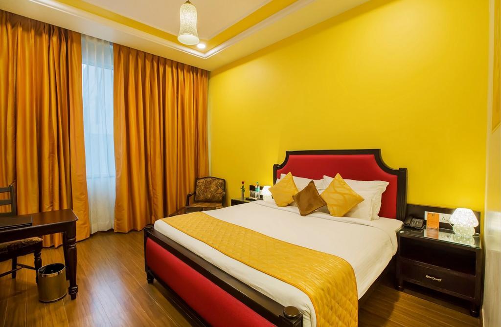 Hotel Kapish Smart-All Pure Veg Jaipur Exterior photo